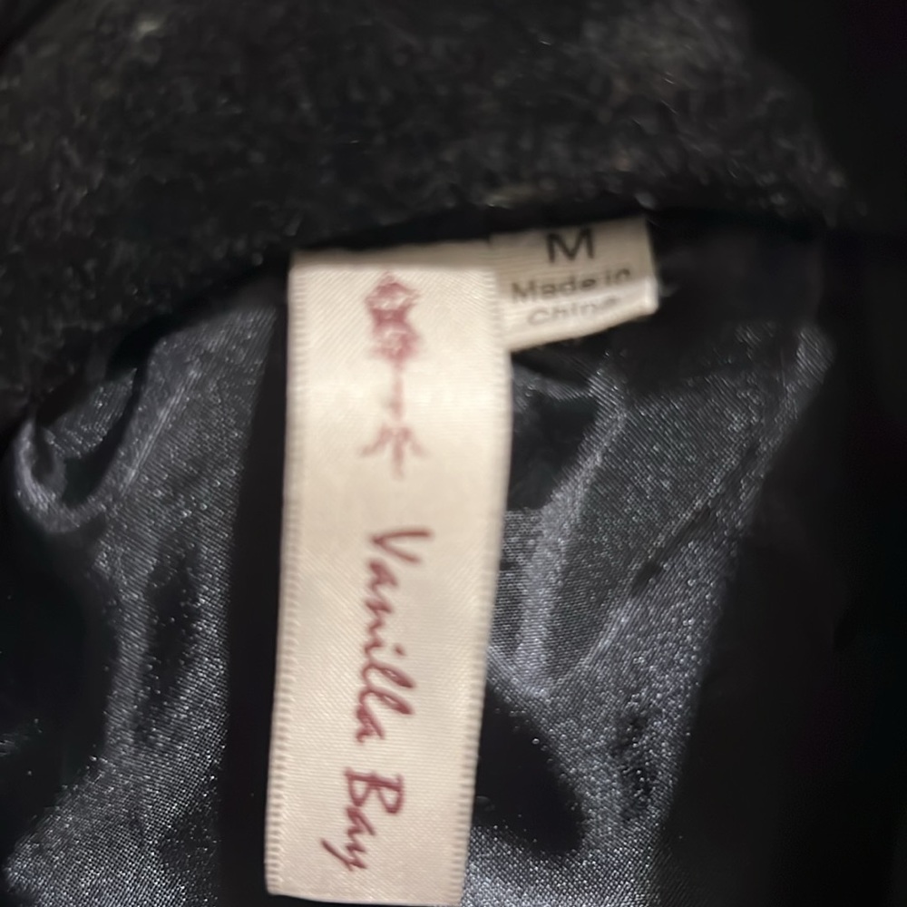 Jacket with no sleeves